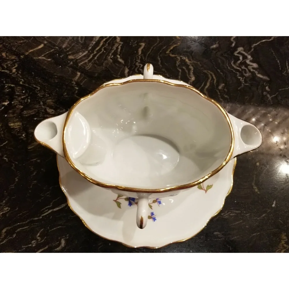 Moss Antiques La Nouvelle Orleans Gravy Boat w Saucer & 2 Handles Mardi Gras